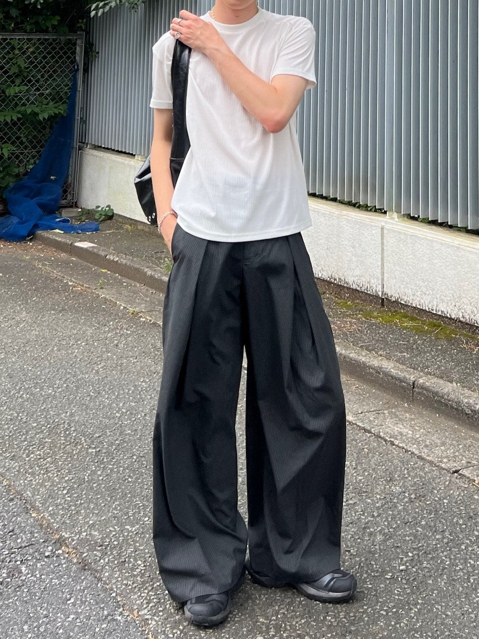 東京店WEB限定受注制【Chikashitsu +】cropped rib knit tee (3color)