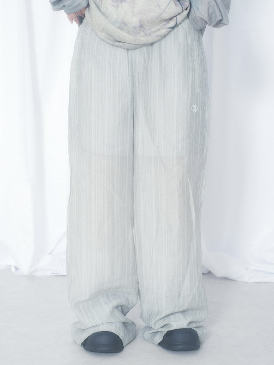 国際配送【Nerd out XU】crape sheer pants / 【ナードアウトエックスユー】クレープシアーパンツ