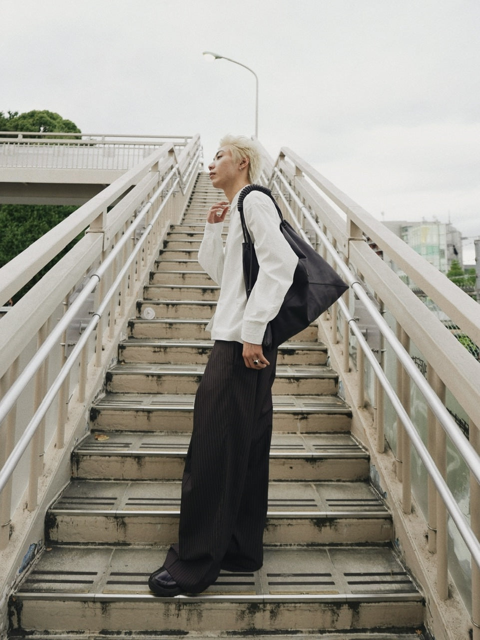 【CS】stripe cross tuck drape slacks (brown)