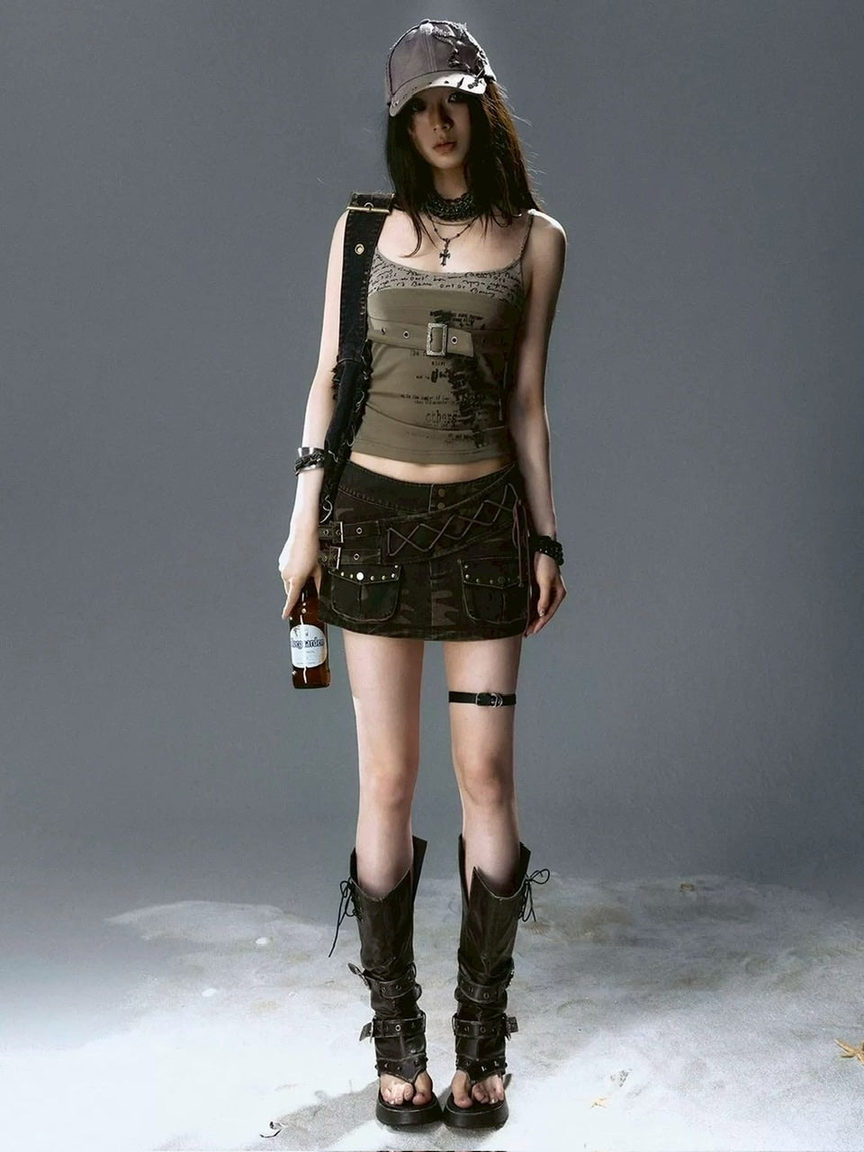 【Cest Nous】Army Green Graffiti Camisole / 【セヌー】グラフィックベルトキャミソール