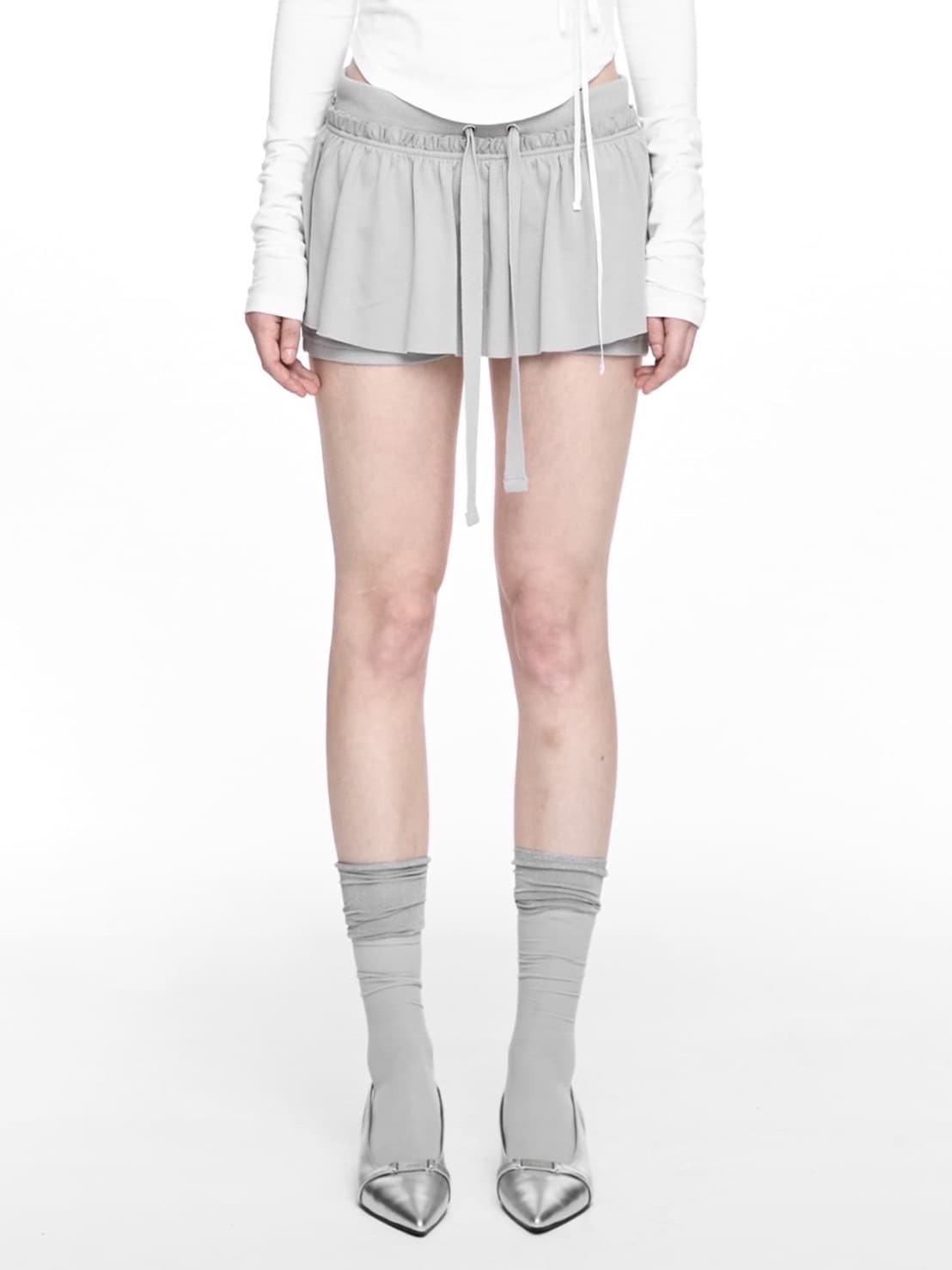 【NACHE】RUFFLE SHORT PANTS