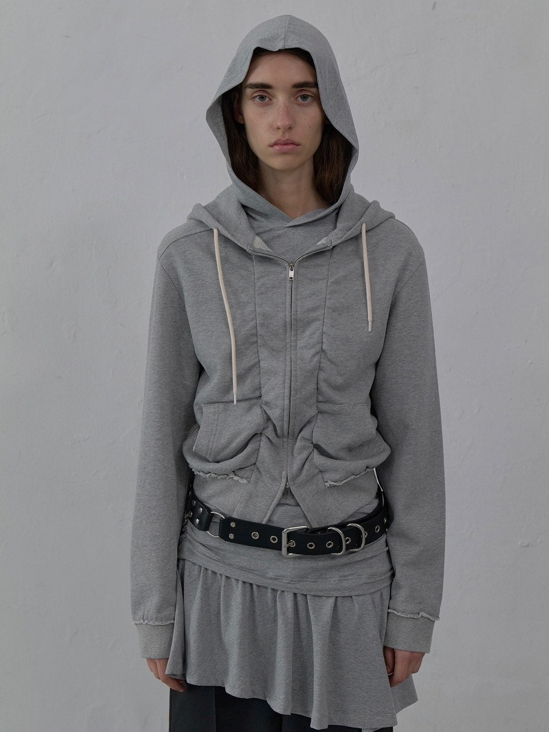 【LCDC】SHIRRING DETAIL ZIP-UP HOODIE / 【エルシーディーシー・ティーエム】シャーリングディティールジップアップパーカー