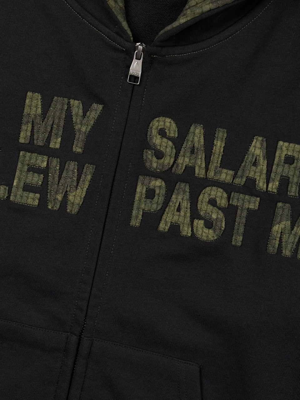 【AAKAM】Contrast Patch Zip-Up Hoodie