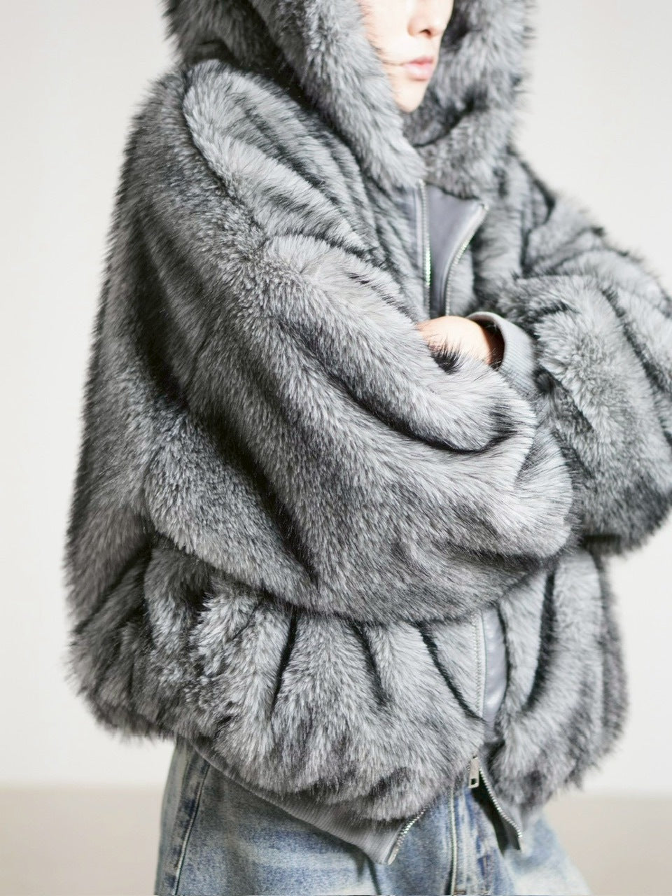 受注制【Chikashitsu +】oversized hooded fur blouson / 【チカシツプラス】オーバーサイズフーデッドファーブルゾン (4color)