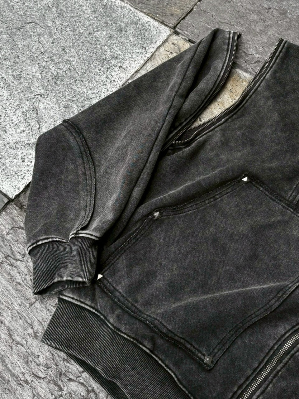 【Never mind the XU】studs washing zip up hoodie / 【ネバーマインドザエックスユー】スタッズウォッシングジップパーカー