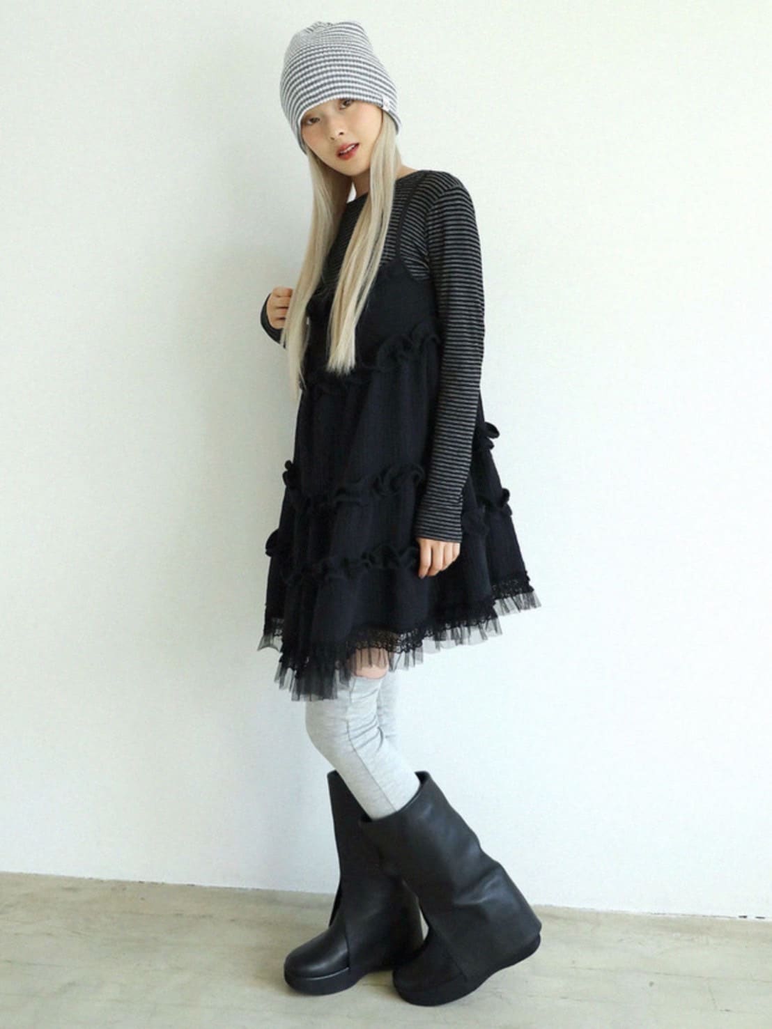 12/21 20:00 再販【Uglyshadow】LACE YORU DRESS