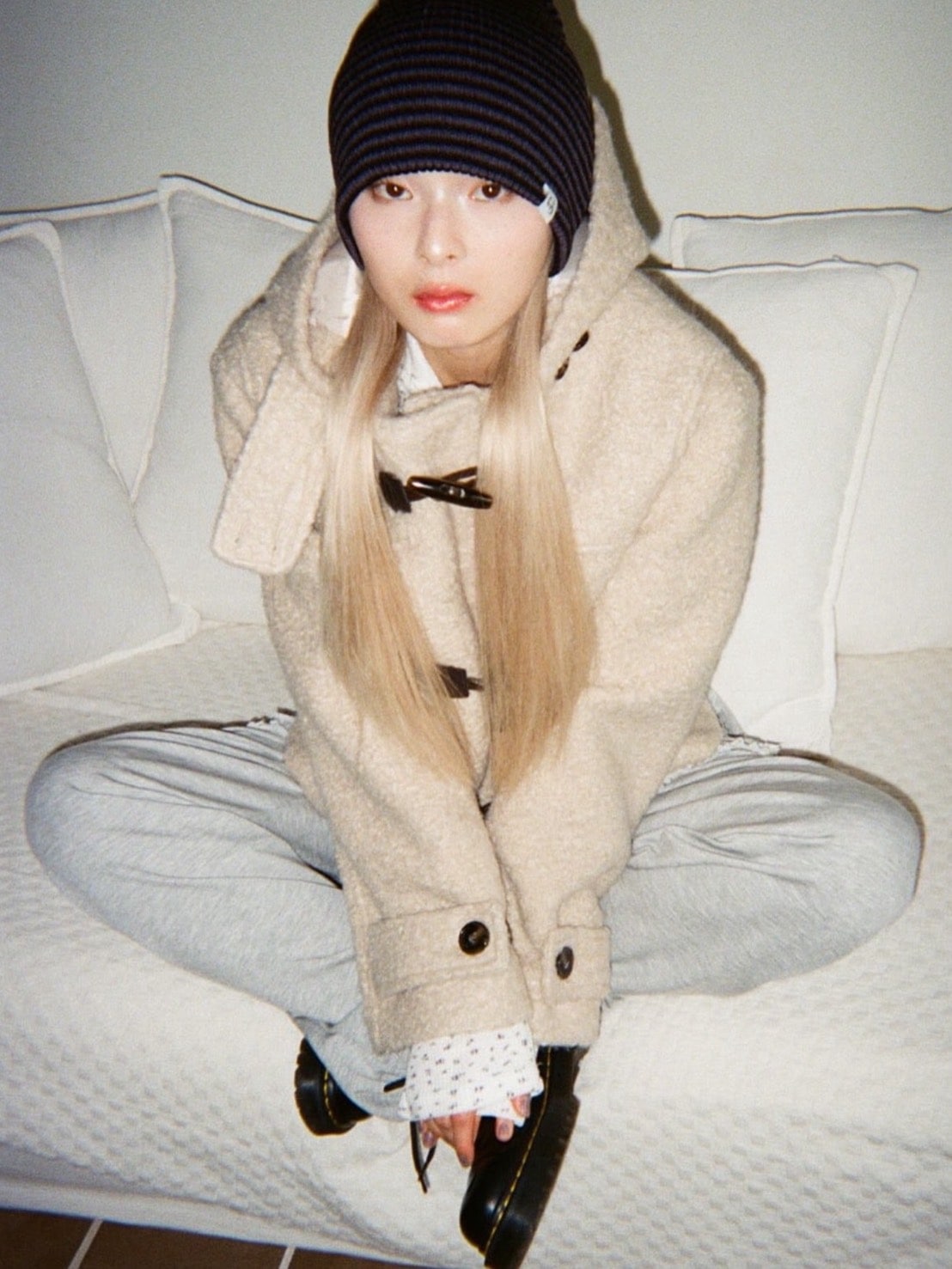 12/21 20:00 再販【Uglyshadow】STRIPED LONG BEANIE