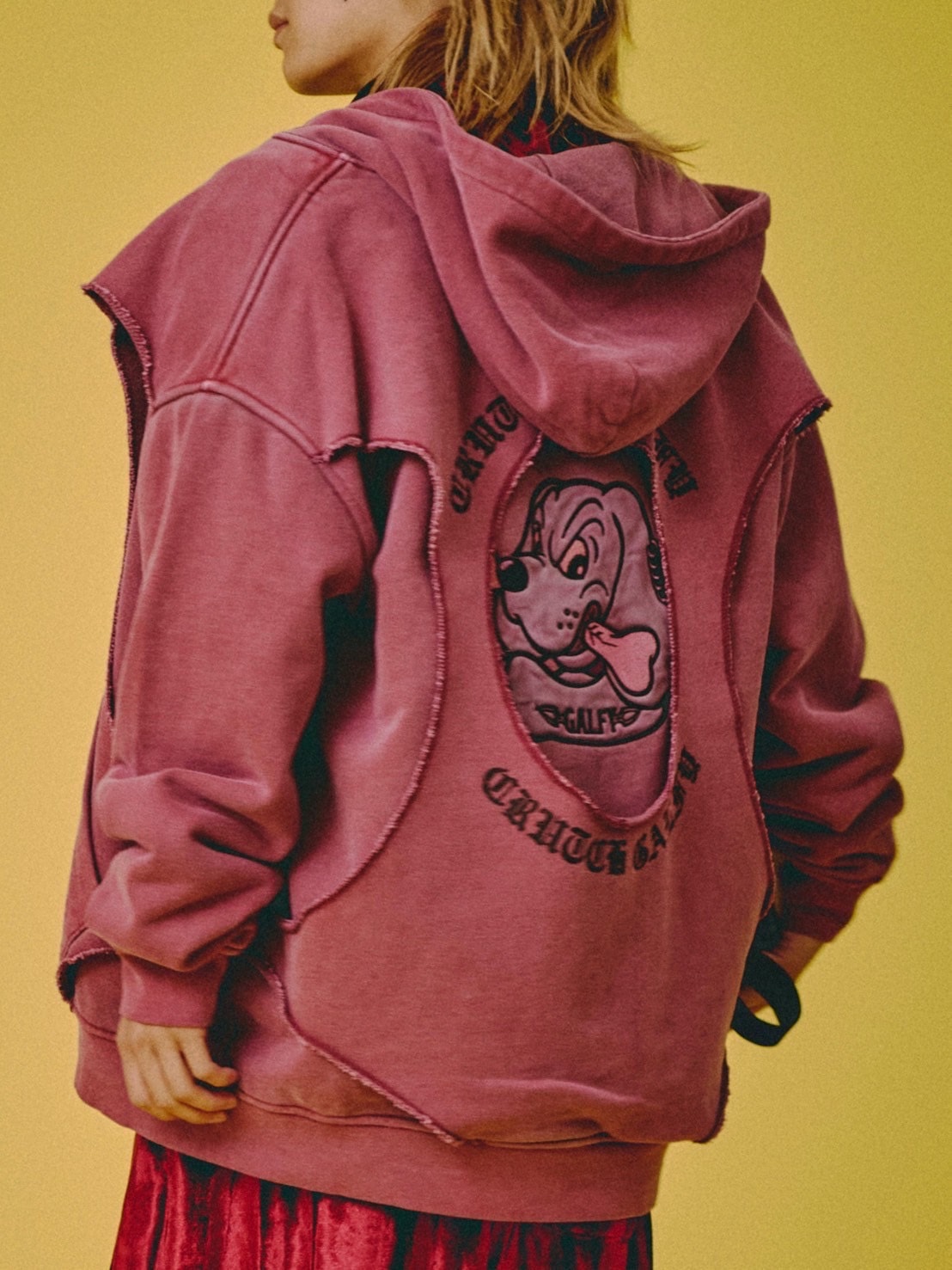 【GALFY】穴の向こうにわんちゃんパーカー