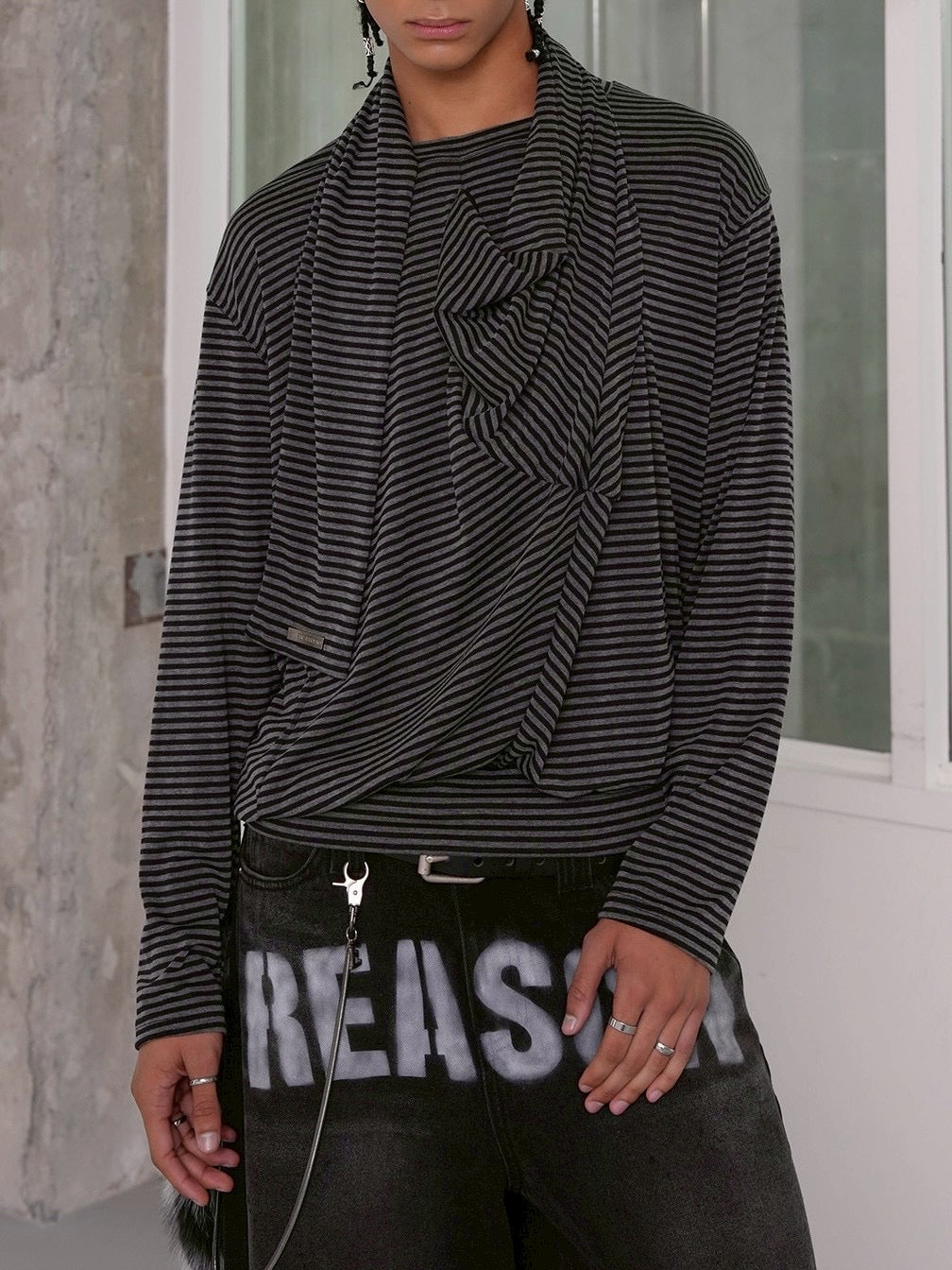 【ESC STUDIO】Drape Scarf T-shirt