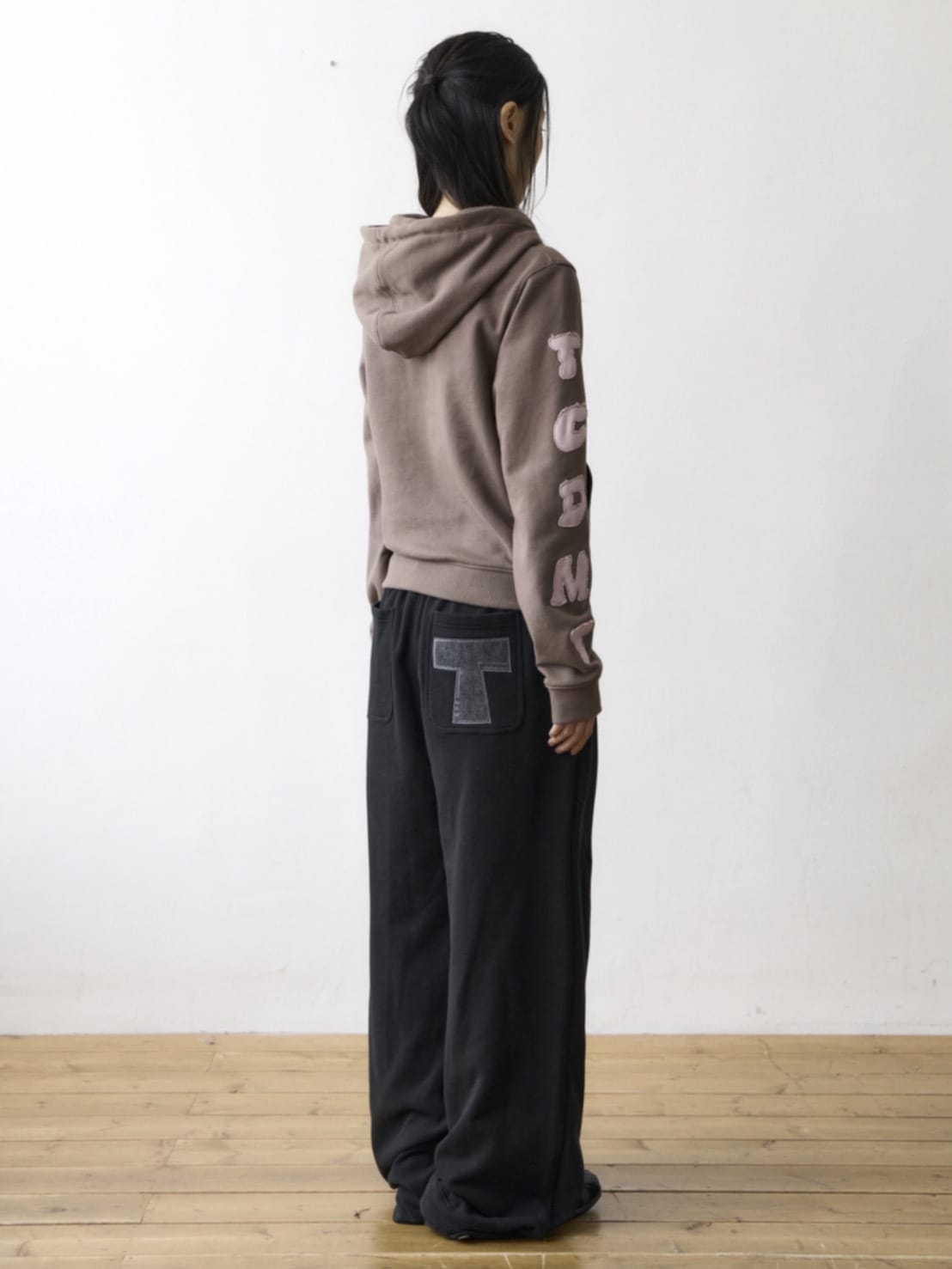 【THECOLDESTMOMENT】TCM tcdmt hooded zip-up