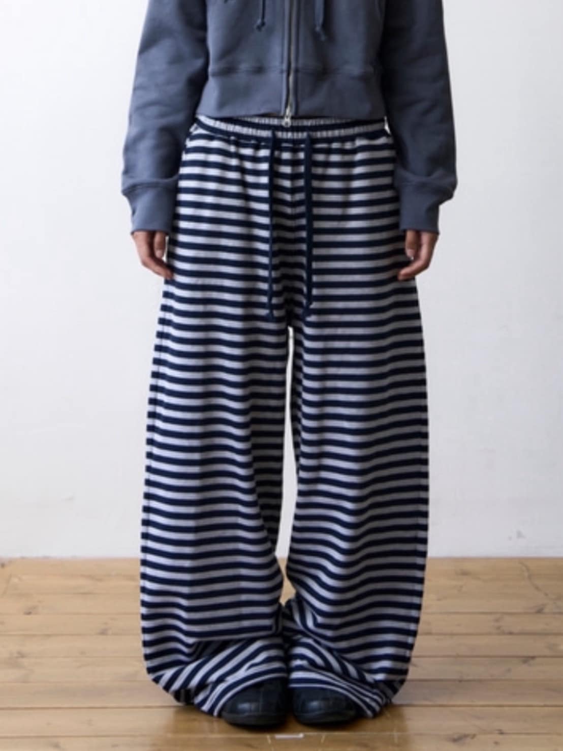 【THECOLDESTMOMENT】TCM stripe sweat pants
