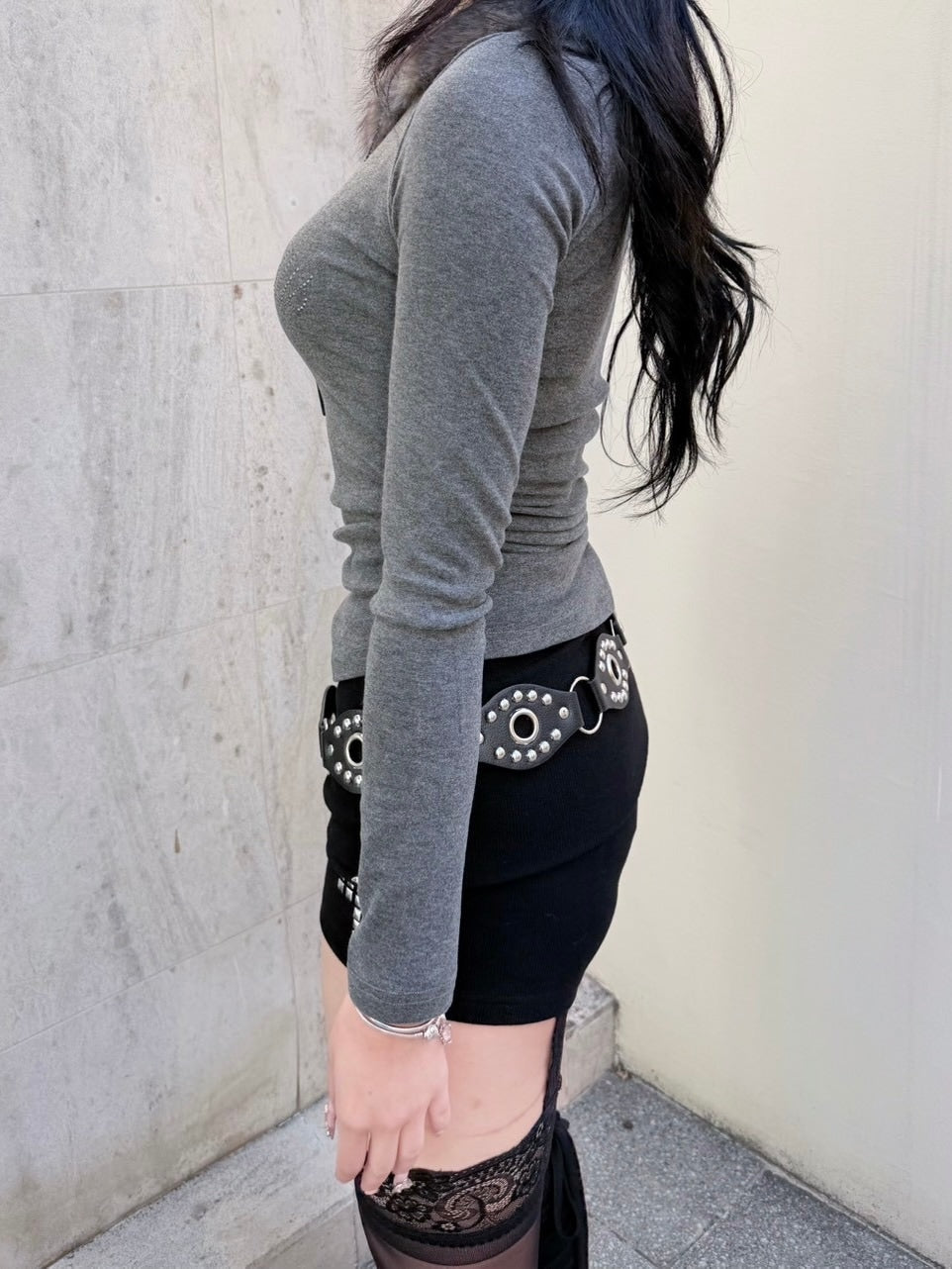 受注制【nmtc +】fur one shoulder long sleeve / 【エヌエムティーシープラス】ファーワンショルダー長袖Tシャツ (3color)