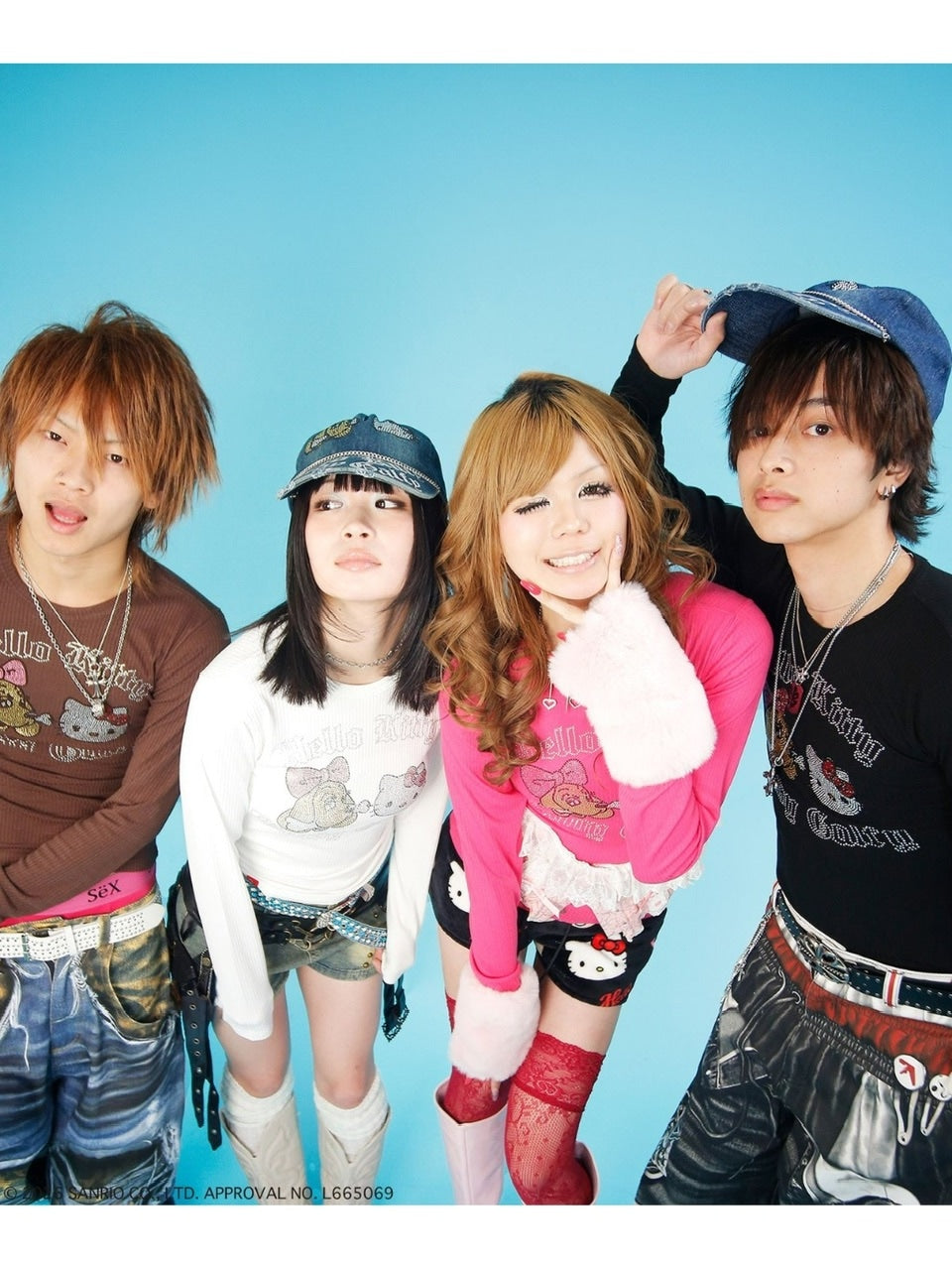 【GALFY×KITTY】キラキラキティガルTee / 【ガルフィー×キティー】ラインストーンシースルー長袖Tシャツ