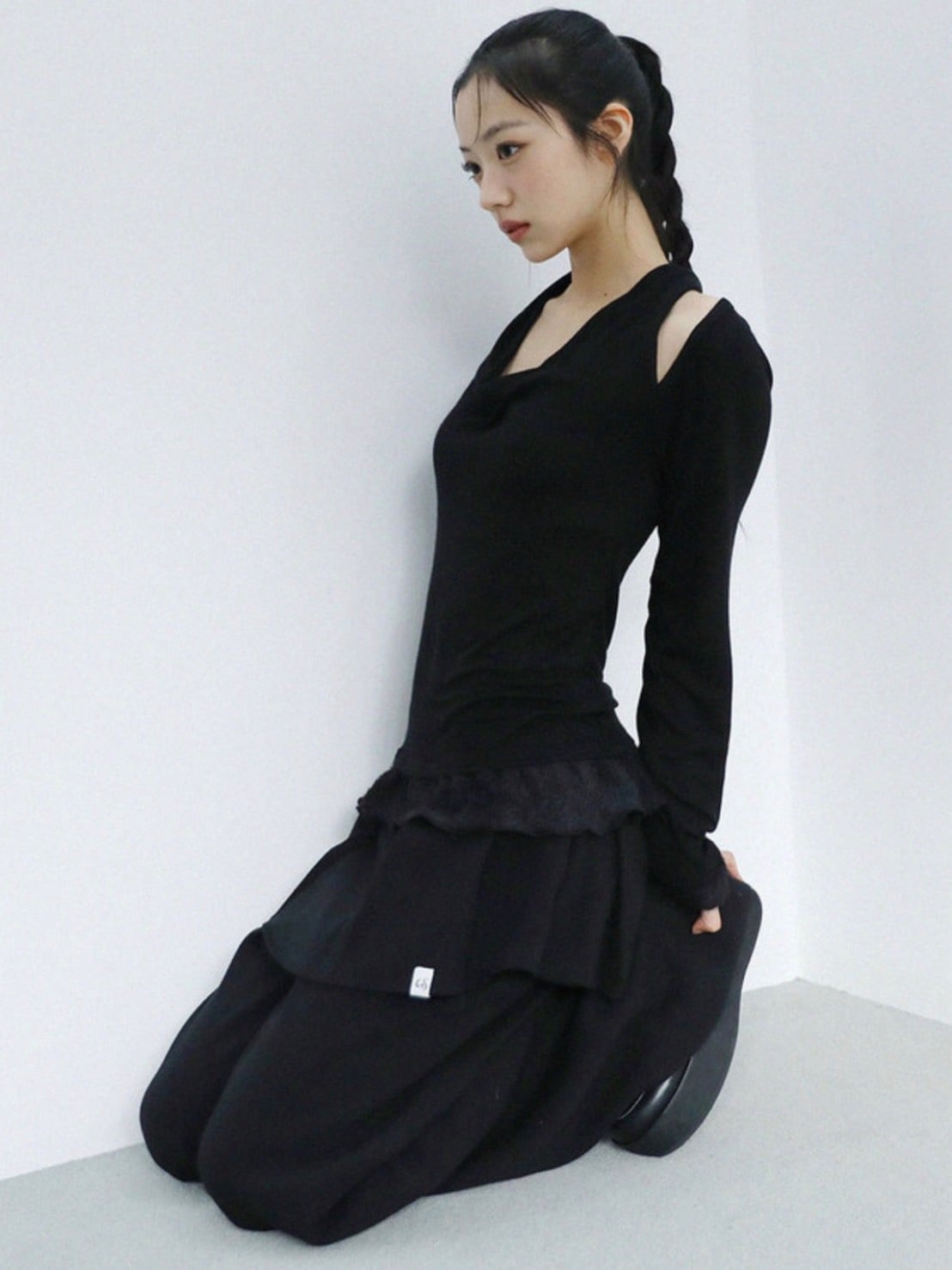 12/21 20:00 発売【Uglyshadow】TULIP LONG SKIRT PANTS