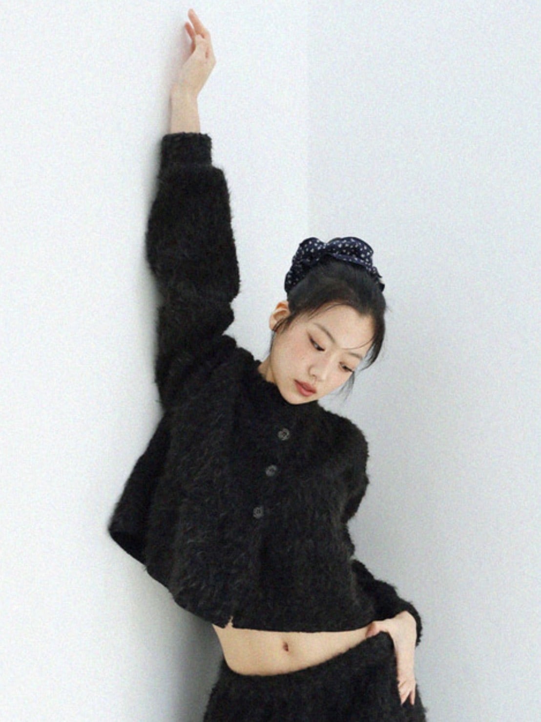 12/21 20:00 発売【Uglyshadow】BOUCLE RUFFLE KNIT CARDIGAN