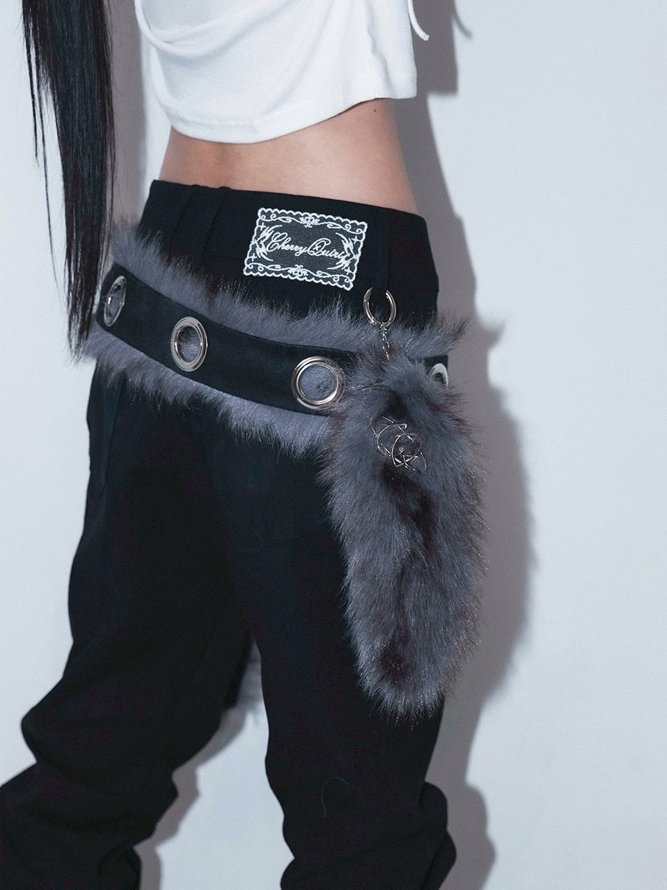 1/2 20:00発売【CHERRYQUIRI】chubby fur tail keyring