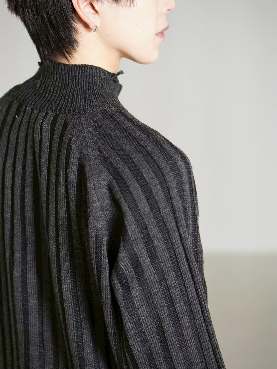 受注制【Chikashitsu +】contrast rib zip up knit / 【チカシツプラス】コントラストリブジップアップニット (2color)