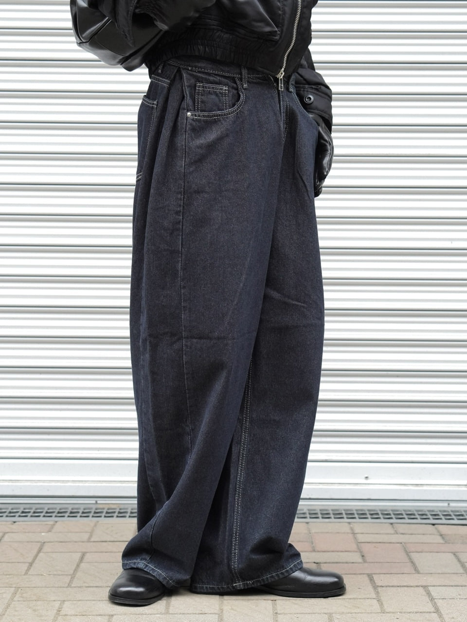 東京店WEB限定受注制【Chikashitsu +】balloon wide denim pants / 【チカシツプラス】バルーンワイドデニムパンツ (2color)