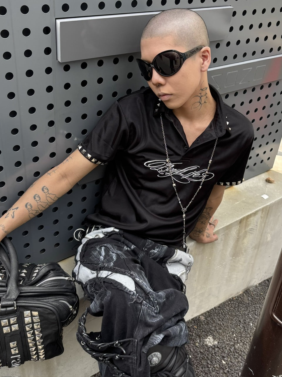 国際配送【Never mind the XU】y2k big oval sunglasses (2color)