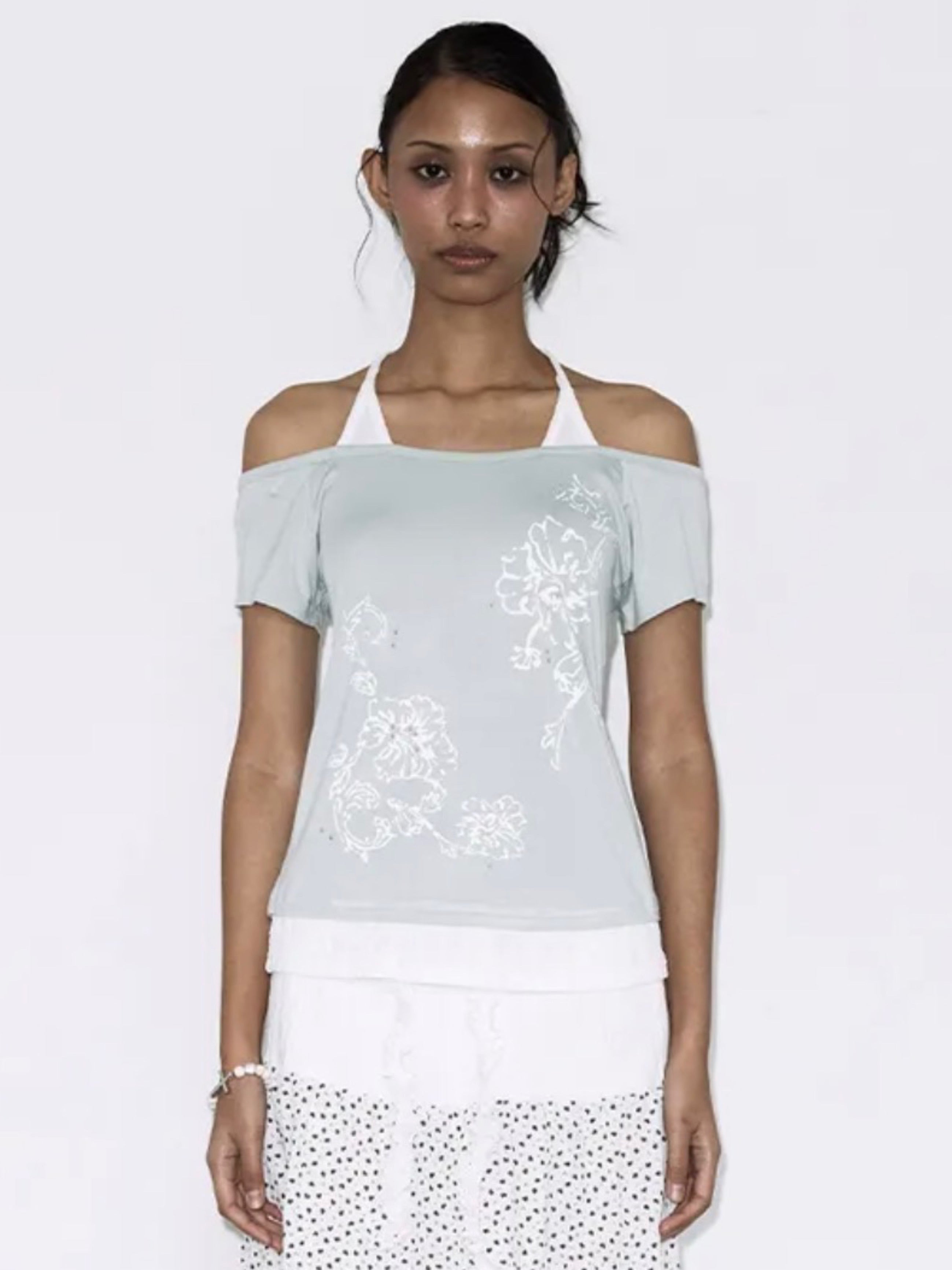 【FANCY CLUB】ROSY HALTER OFF-SHOULDER TOP