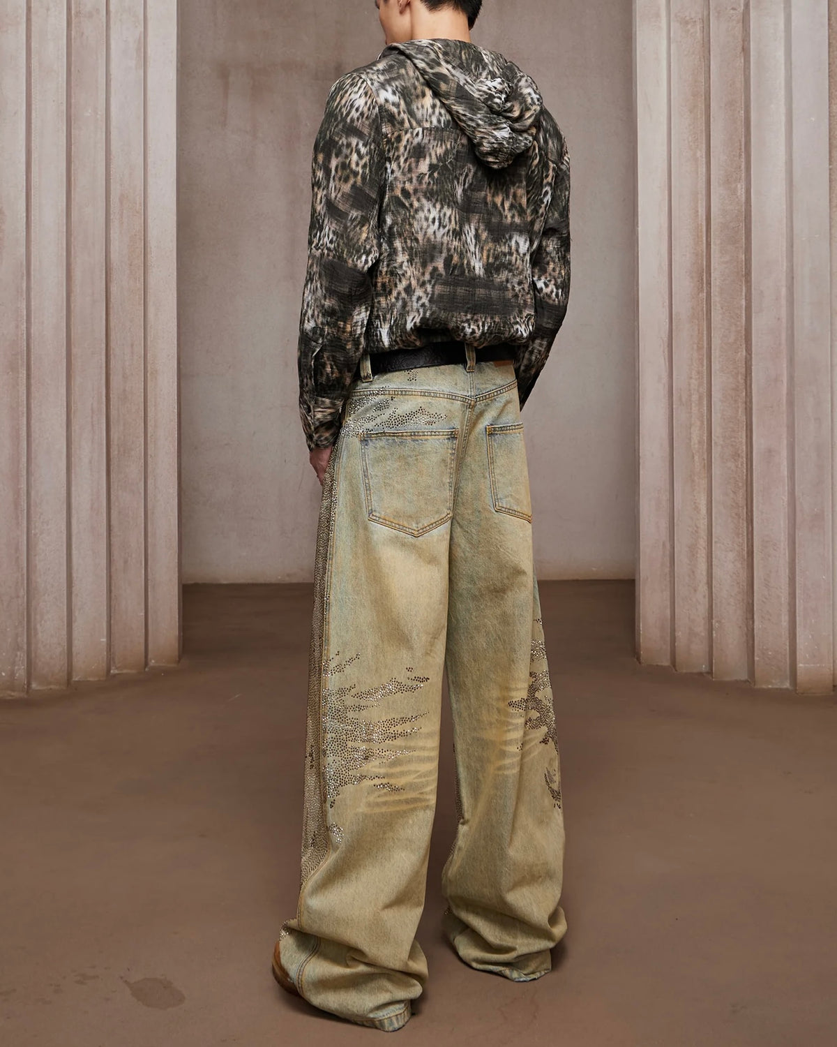 【DND4DES】Rhinestone Dirty Wash Denim Pants