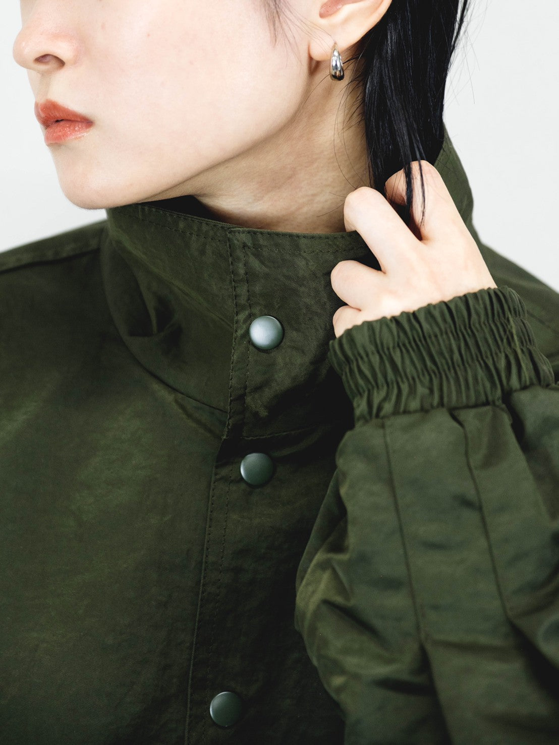 受注制【Chikashitsu +】design cropped blouson (2color)