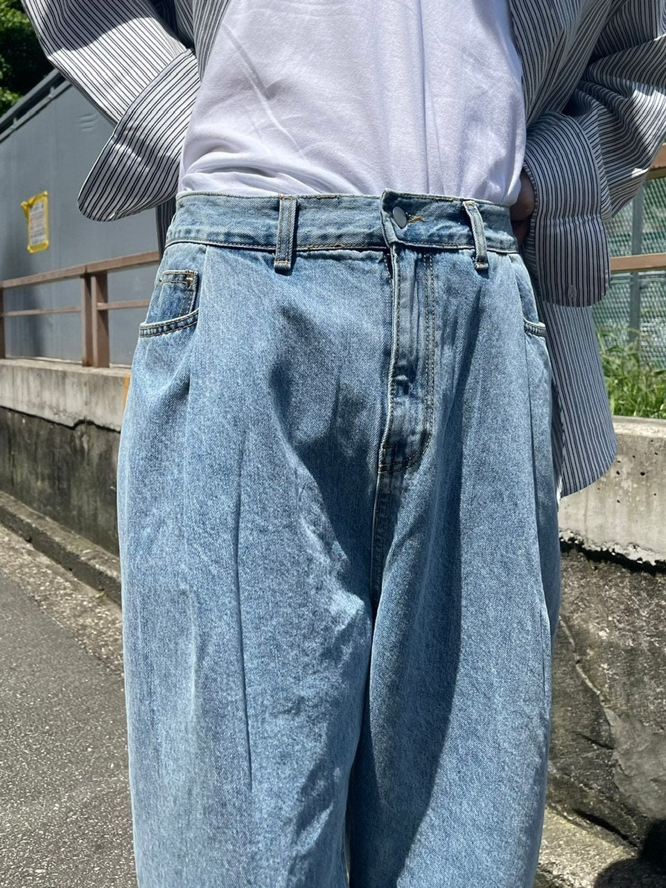 【Chikashitsu +】wide tuck denim pants (2color)