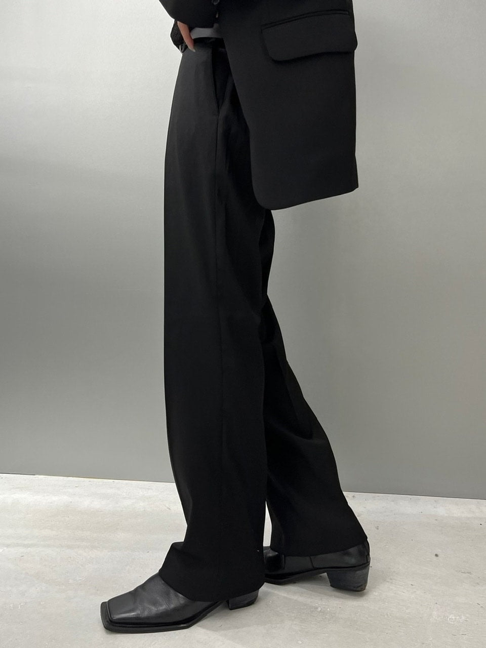 【Chikashitsu +】set up straight slacks (4color)