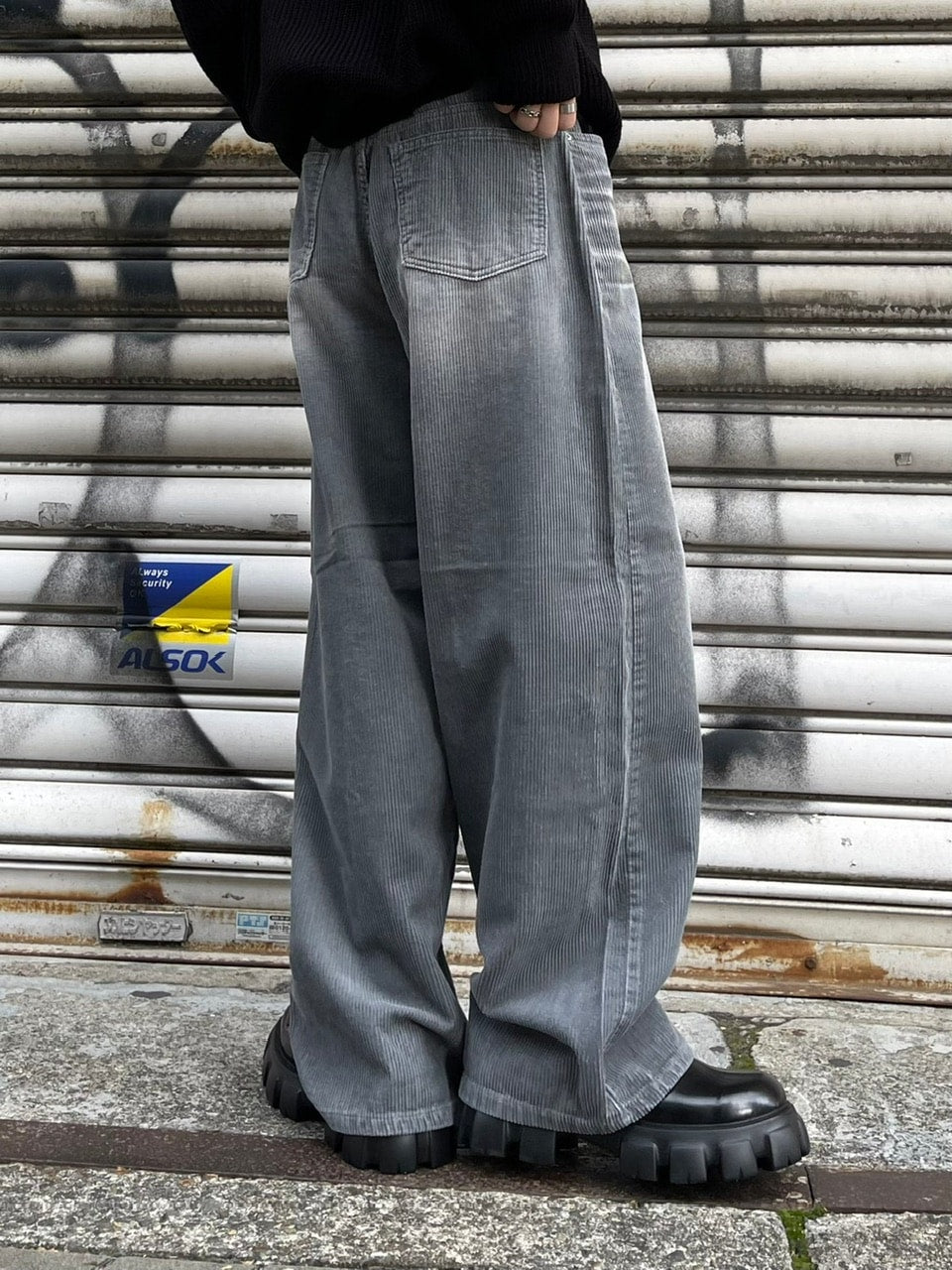 受注制【Chikashitsu +】vintage wash wide corduroy pants (2color)