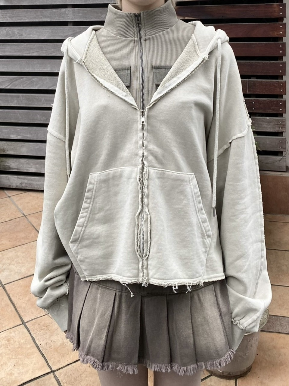 受注制【nmtc +】unisex cropped hoodie (4color)