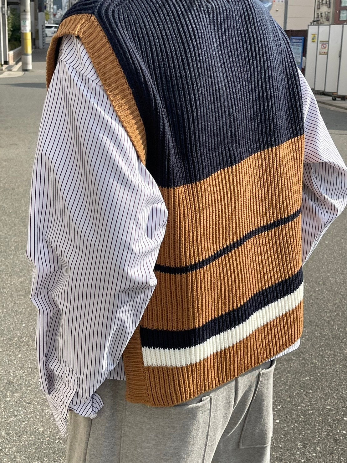 【Chikashitsu +】half zip design vest (3color)