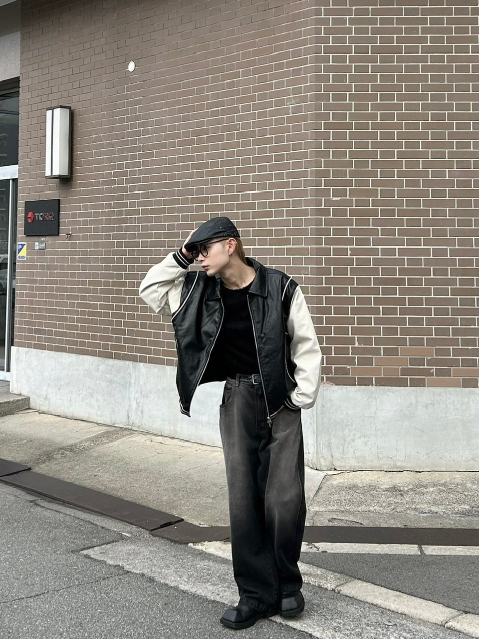 受注制【Chikashitsu +】leather hunting