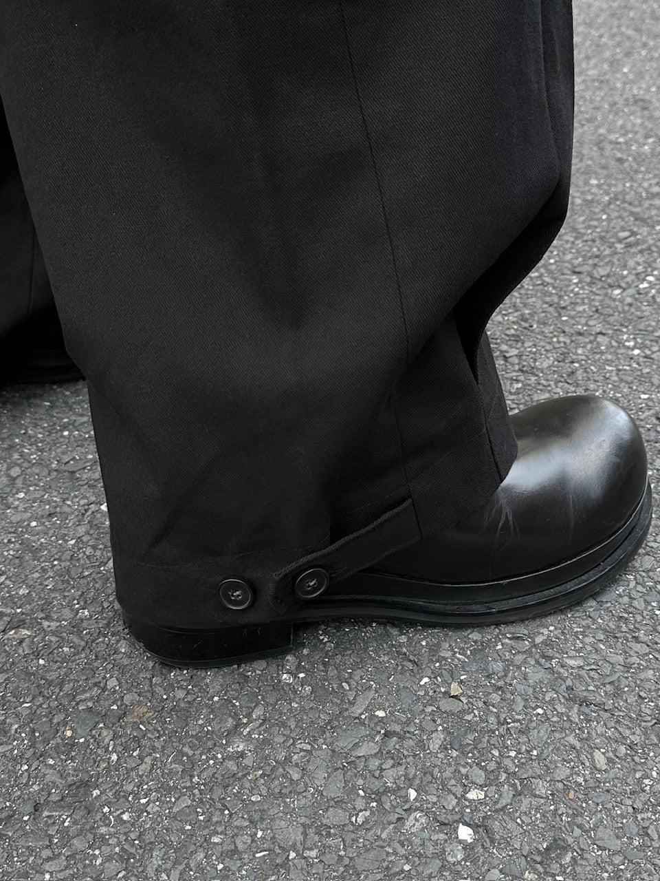 大阪店WEB限定受注制【Chikashitsu +】2tuck wide cotton pants (2color)