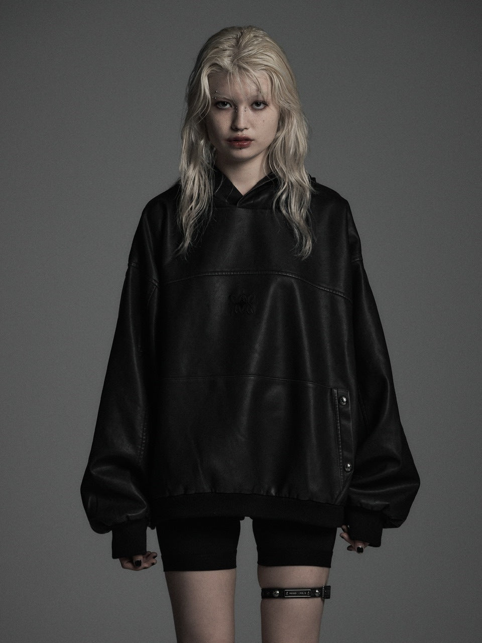 【Rosen Kreuz】VINTAGE LEATHER SHIRRING HOODIE