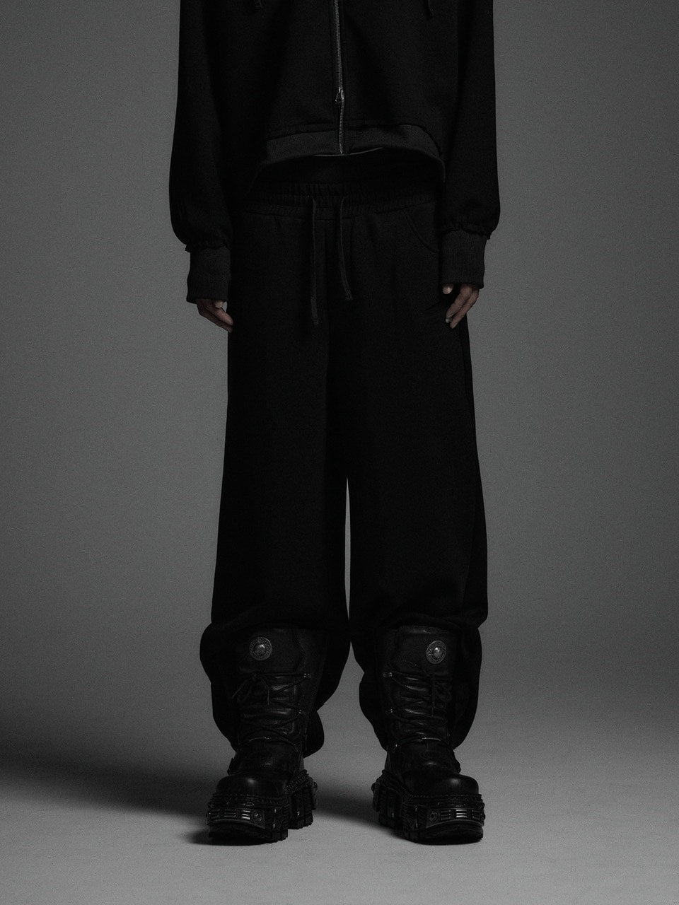 【Rosen Kreuz】the taste“V” WIDE OVERFIT SET UP PANTS
