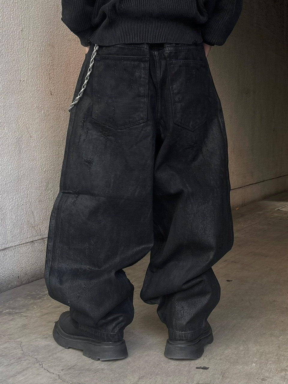 受注制【Chikashitsu +】coating damage wide denim pants / 【チカシツプラス】コーティングダメージワイドデニムパンツ