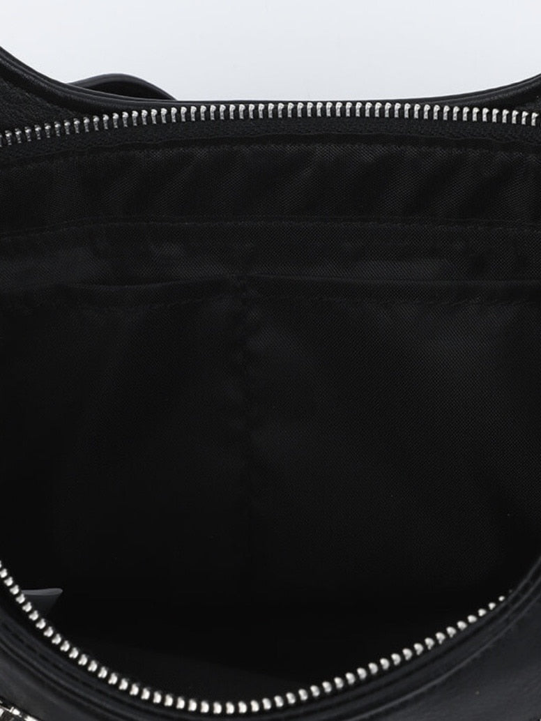 【IUGAMAKARAS】Laced Ribbon Leather Shoulder Bag