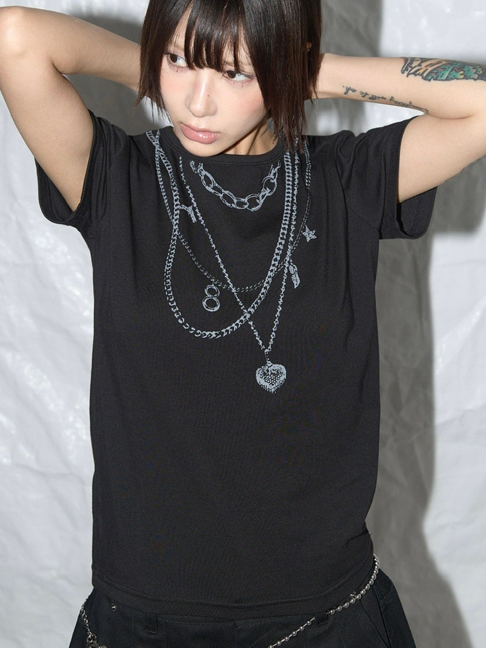 【FANCY CLUB】DUAL CHARM NECKLACE TEE / 【ファンシークラブ】チャームネックレスプリント半袖Tシャツ