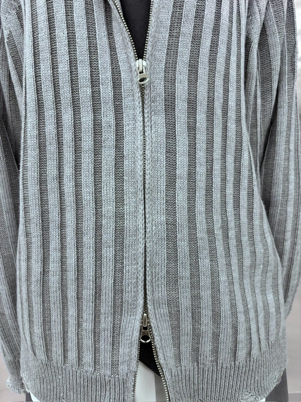 受注制【nmtc +】damage zip up knit (3color)