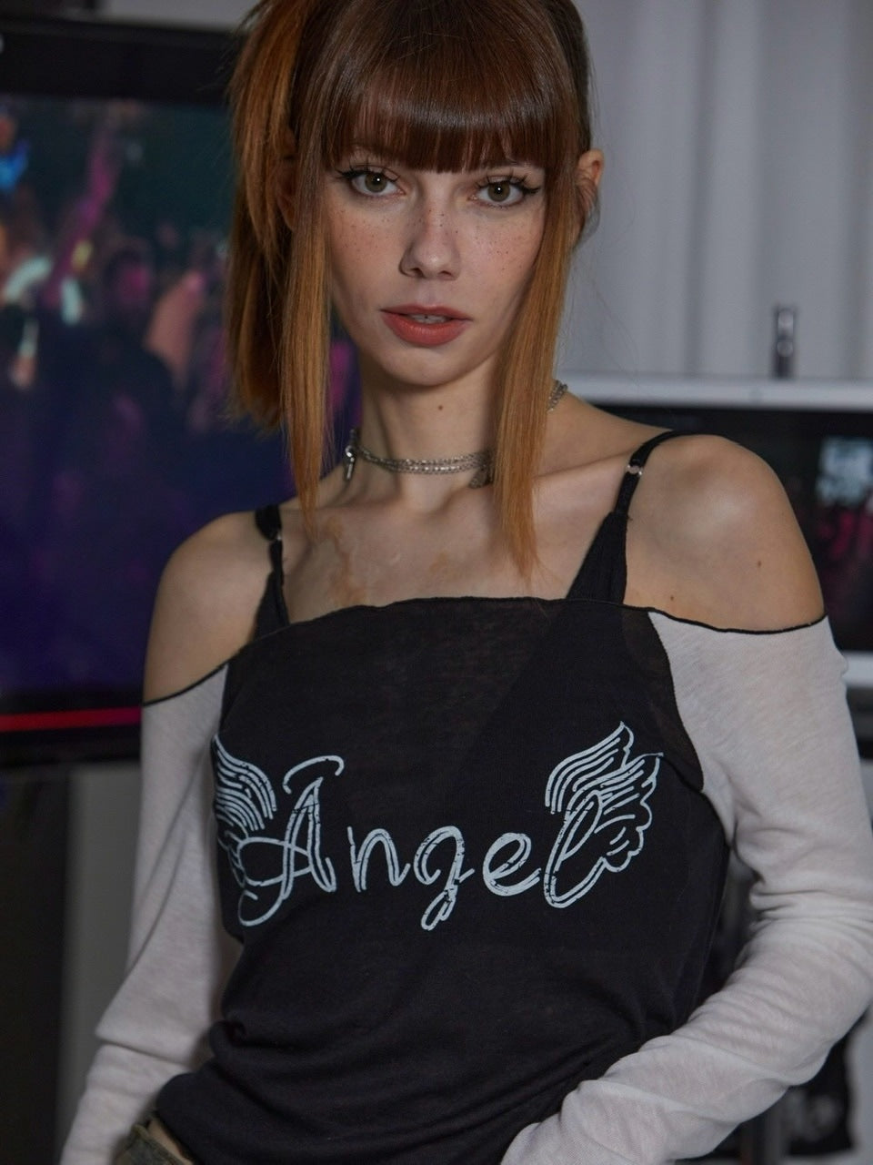 【GATELESS】SHEER OFF SHOULDER T-SHIRT