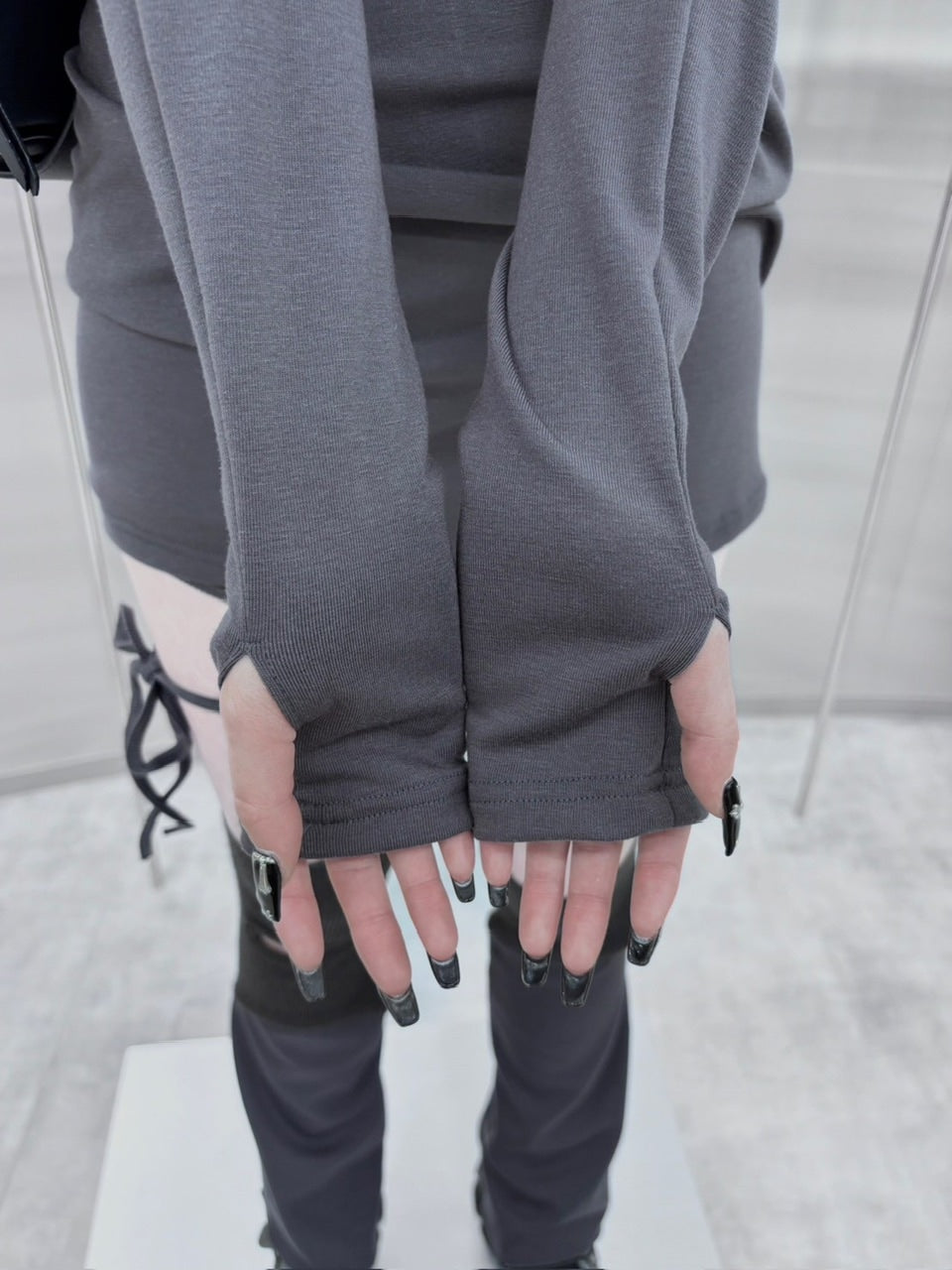 【nmtc +】3way hood onepiece (2color) / 【エヌエムティーシープラス】スリーウェイフード長袖ワンピースオフショルダー長袖ワンピースタイトミニ長袖ワンピース