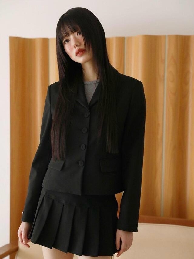 【Uglyshadow】BURTON MINI PLEATS SKIRT