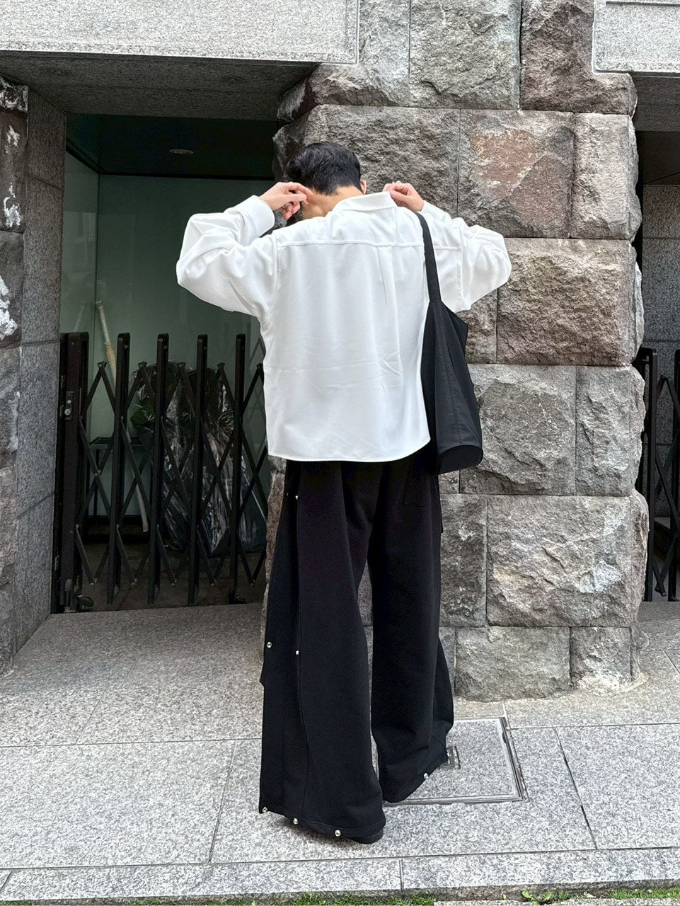 受注制【Chikashitsu +】cropped long sleeve shirt (3color)