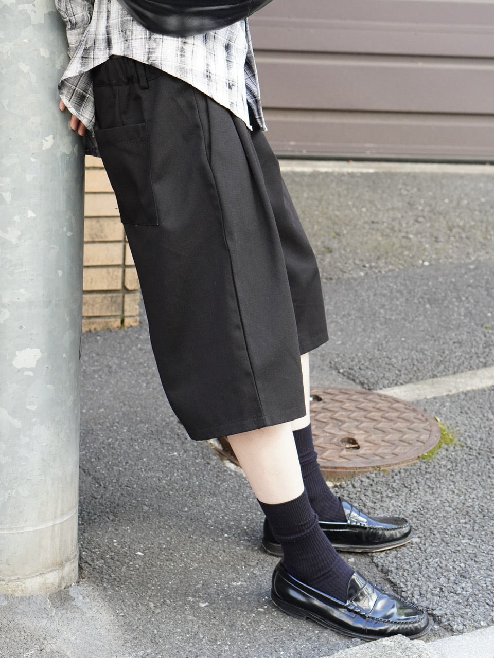 東京店WEB限定【Chikashitsu +】2tuck Bermuda pants (2color)