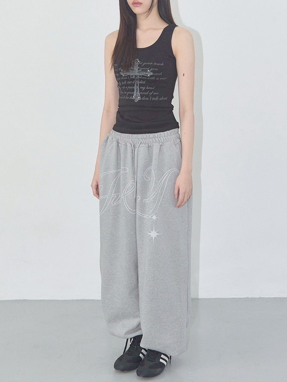 【FANCY CLUB】FRONT CROSS SLEEVELESS