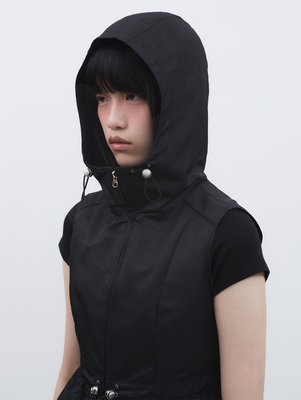 【TUOMIO】NYLON HOODED VEST