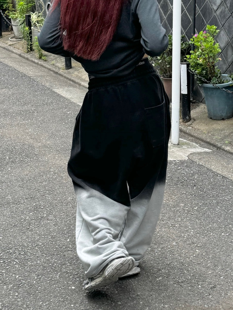 受注制【Chikashitsu +】gradation drawstring sweat pants / 【チカシツプラス】グラデーションドローコードスウェットパンツ