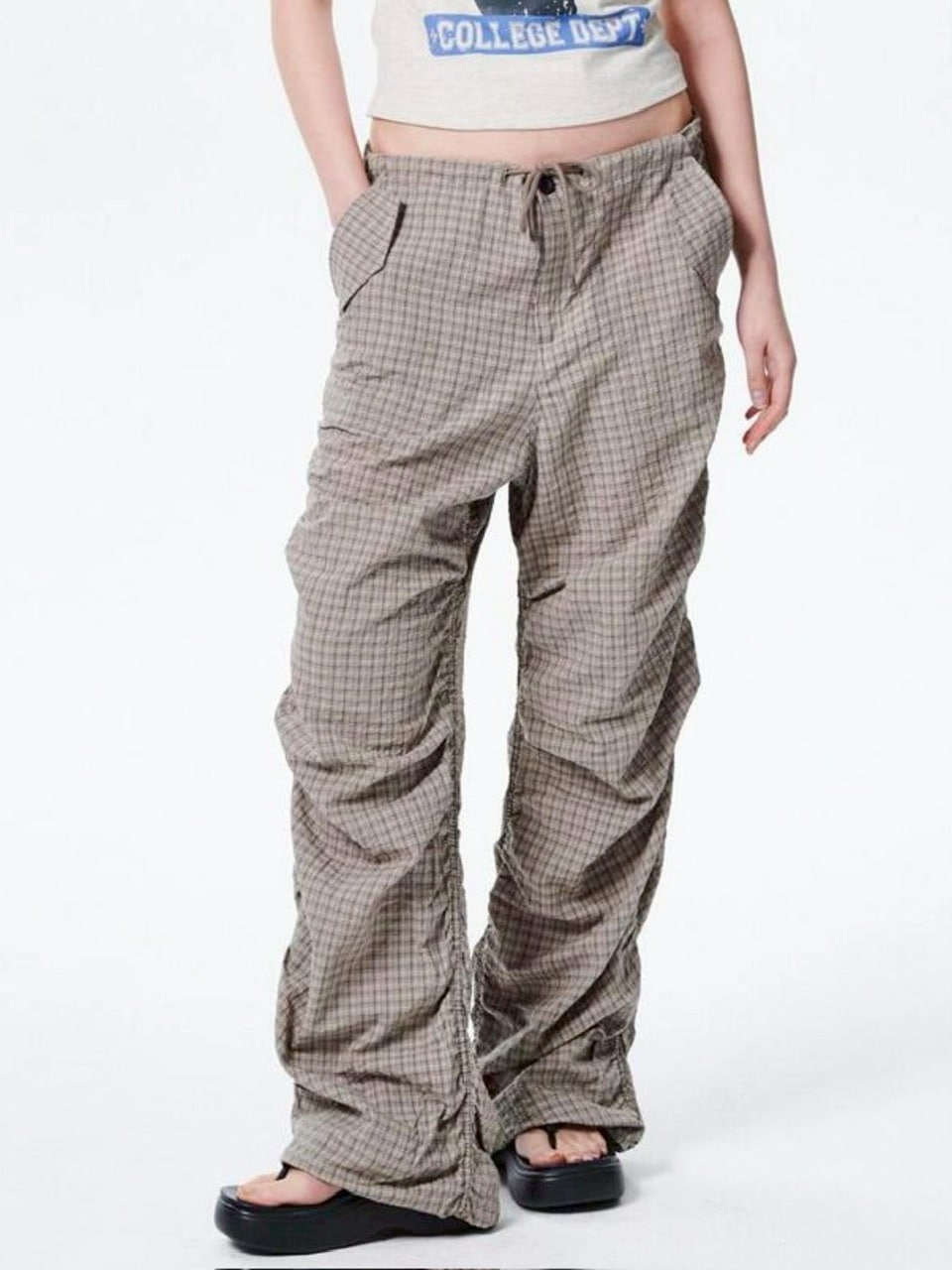 【runningHIGH】CHECK SHIRRING PARACHUTE PANTS
