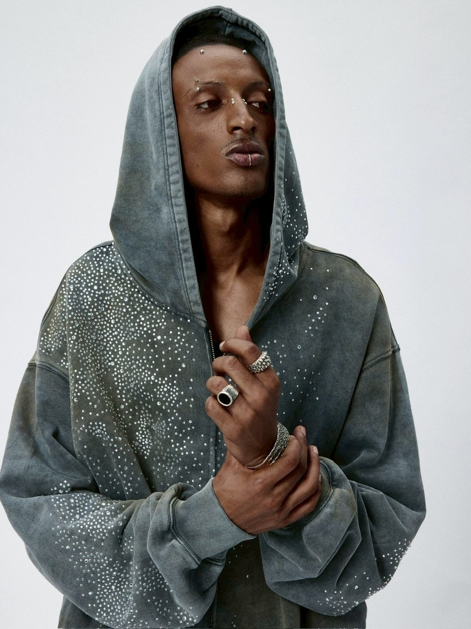 【DND4DES】DIAMOND DISTRESSED ZIP-UP HOODIE