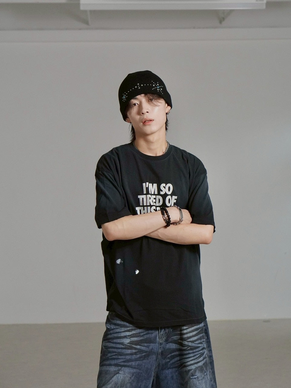 受注制【Chikashitsu +】dirty wash logo half sleeve t-shirt / 【チカシツプラス】ダーティウォッシュロゴ半袖Tシャツ (2color)